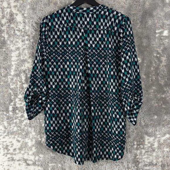 Lilla P Sz M V-Neck Tunic Top Lightweight Print Blouse 3/4 Sleeve - Picture 3 of 7